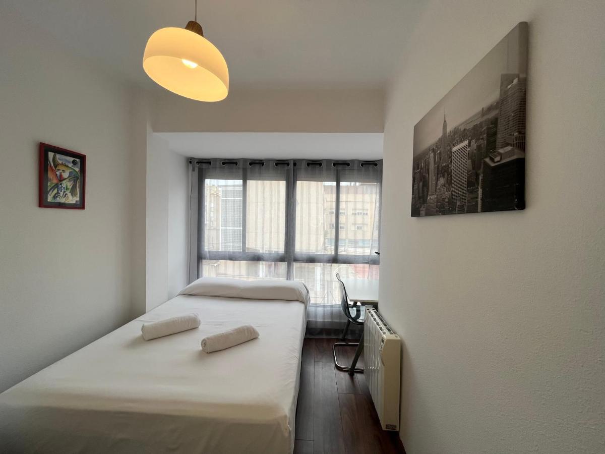 August Centro Tarragona Apartment Екстериор снимка